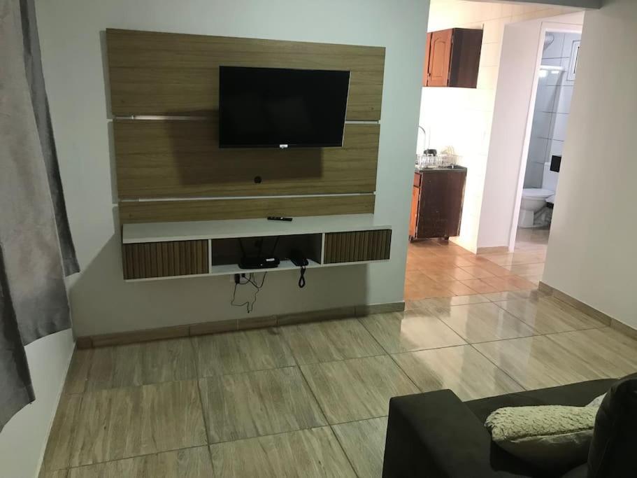 Casa Com 2 Quartos Agradaveis Com Ar Condicionado Foz do Iguacu Exterior photo