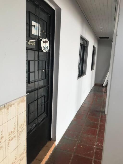 Casa Com 2 Quartos Agradaveis Com Ar Condicionado Foz do Iguacu Exterior photo